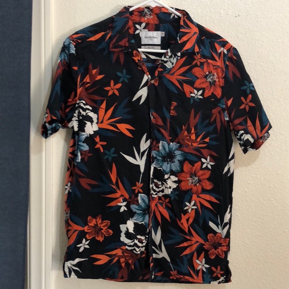 Goodfellow & Co. Button Up